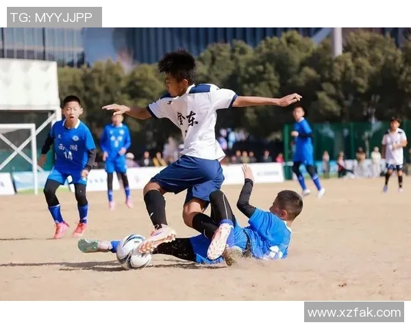 杭州足球队在最新足球状态排行榜中荣登第十名展现出强劲实力与潜力